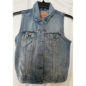 VTG Levi's Women's‎ Denim Trucker/biker Vest Jean Jacket Vest  Blue Medium